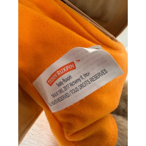 Vintage Teddy Ruxpin Interactive Plush Bear 2017 Alchemy  Tan & Orange works - Picture 5 of 7